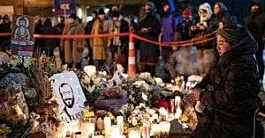 Trump Replaces Border Patrol Chief Amid Minneapolis Turmoil