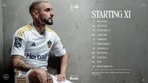 LA Galaxy Face FC Dallas With Playoff Hopes Fading