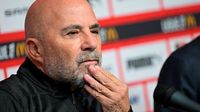 Após Tite e Dorival, Santos se reúne com Sampaoli e negocia volta do argentino à Vila Belmiro