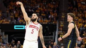 Rockets Stun Warriors To Force Game 7 Showdown