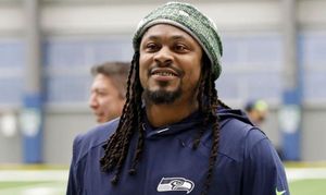 Marshawn Lynch Steals Spotlight At Pete Carroll's Raiders Press Conference