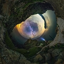 Gökteki Ejderha Gözü