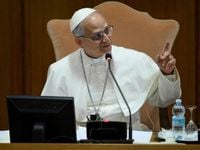 Pope Leo identifies AI as main challenge in first meeting with cardinals