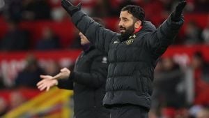 Manchester United Held To Draw By Resilient Wolves At Old Trafford