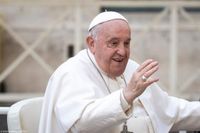 L’amélioration de la santé du pape François "se confirme"