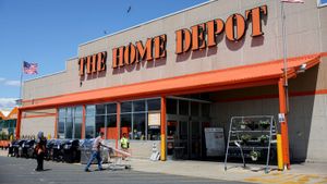 Home Depot Reports Strong Q4 Earnings, Adjusts 2025 Outlook