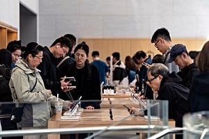 Apple Surges Past Rivals To Regain China Smartphone Lead