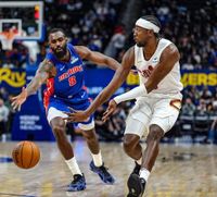 Detroit Pistons sign Michigan's Caris LeVert for $29M on two-year deal
