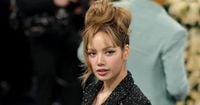 Правда о «раскритикованном» сексуальном наряде Лизы на Met Gala