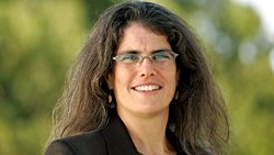 Asla Pes Etmeyen, 2020 Nobel Ödülüne Layık Görülen Bir Bilim Kadını: Andrea Ghez