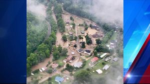 West Virginia Flooding Brings Community Together Amid Tragedy