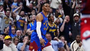 Nuggets Edge Thunder In Thrilling Game 1 Comeback