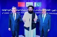 Pakistan, China and Afghanistan hold high-level meeting in Kabul to boost cooperation