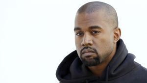 Kanye West Sparks Feud With Don Lemon At Grammys