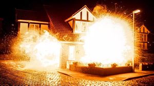 Inferno Engulfs Platt Family Home On Coronation Street