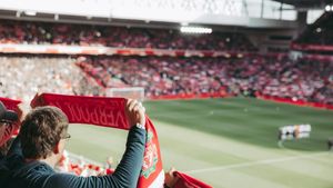 Liverpool Dominates Tottenham, Prepares For League Cup Final