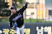 '후반기 꼴찌' 추락하는 KIA…'연패 스토퍼' 임무 맡은 양현종