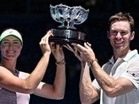 Gadecki, Peers repeat as Australian Open mixed doubles champions
