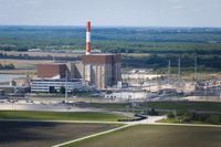 Constellation Energy, Nuclear Stocks Jump on 20-Year Meta Deal to Power AI