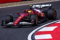 La magia de Hamilton en Ferrari llega en la segunda clasificación: Pole para el Sprint de China