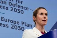 EU proposes joint defence push amid Russia fears and US worries