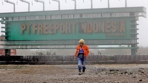 Indonesia Extends Freeport's Copper Export Permit Amid Repairs