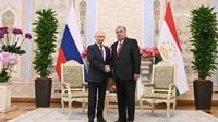 Tajikistan, Russia maintain active political dialogue, Rahmon says at meeting with Putin