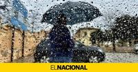 Tiempo loco y de paraguas en Catalunya: una borrasca amenaza el tramo final de Semana Santa