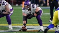 Vikes release longtime starting center Bradbury