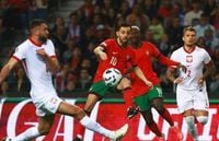 برناردو
      سيلفا
      ثامن
      لاعب
      يخوض
      100
      مباراة
      مع
      منتخب
      البرتغال - مصر نيوز