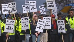 Canada Post Strike: Workers Stand Firm Amid Government Pressure