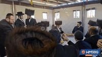 'Why do we have to waste a few weeks?': Satmar rabbi congratulates Mamdani during Williamsburg sukkah hop - Jewish Telegraphic Agency