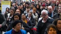 UK labour market cools under pressure from Rachel Reeves’s tax on businesses