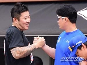 Samsung And KIA Face Off In Crucial Midweek Battle