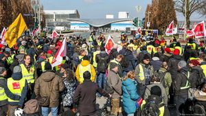 Strikes At Munich And Hamburg Airports Ground Flights