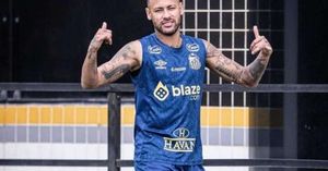 Neymar Returns As Santos Prepares For Brasileirão Opener