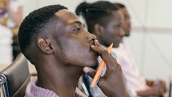 Düşünme eyleminin düşünülmesi