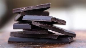 Dark Chocolate Linked To Lower Diabetes Risk