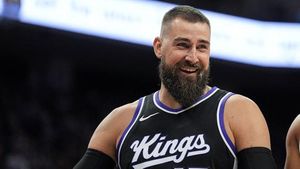 Mavericks And Kings Face Off In NBA Play-In Showdown