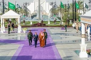 Saudi Arabia And Pakistan Forge Landmark Defense Pact