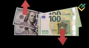 Euro Struggles As Dollar Grows Stronger