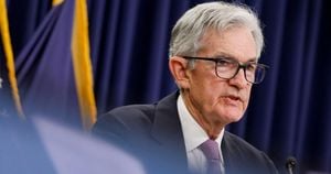 Trump Supports Powell’s Fed Chair Position