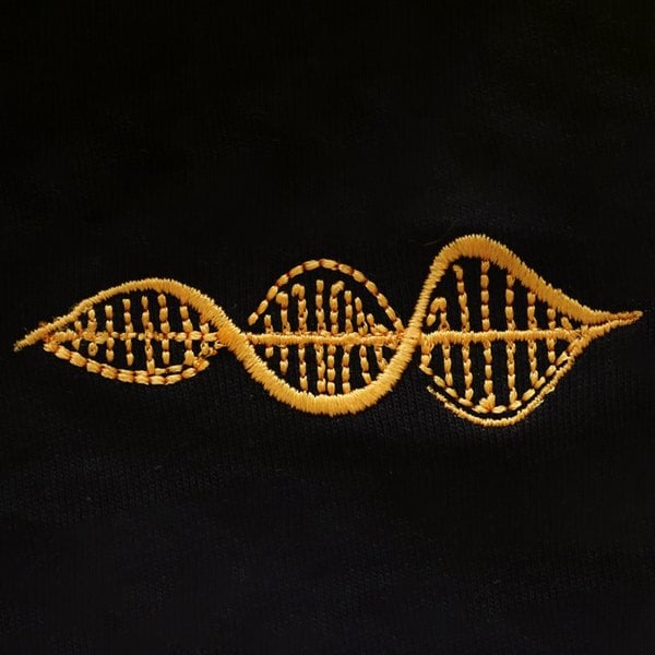 DNA: Yaşamın Özü T-Shirt (Nakış, %100 Pamuk)