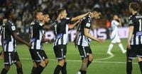Sin Peña, Paok venció 2-1 a Panathinaikos por la Superliga griega