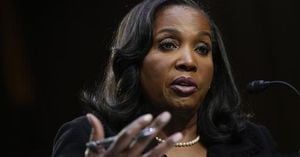 Trump Demands Fed Governor Lisa Cook Resign Amid Scandal