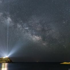  The Milky Way over the Temple of Poseidon 