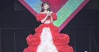 “シアターの女神”AKB48村山彩希、14年のアイドル活動に感謝　卒コンに峯岸みなみ・柏木由紀・岡田奈々・茂木忍らOG集結