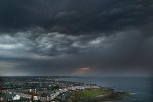 Storm Amy Set To Batter UK With 80mph Winds