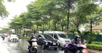 Thời tiết ngày 5/4: Bắc Bộ mưa dông, Nam Bộ nắng nóng