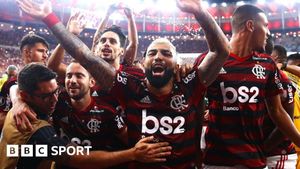 Flamengo Edges Botafogo 1-0 To Take Carioca Lead